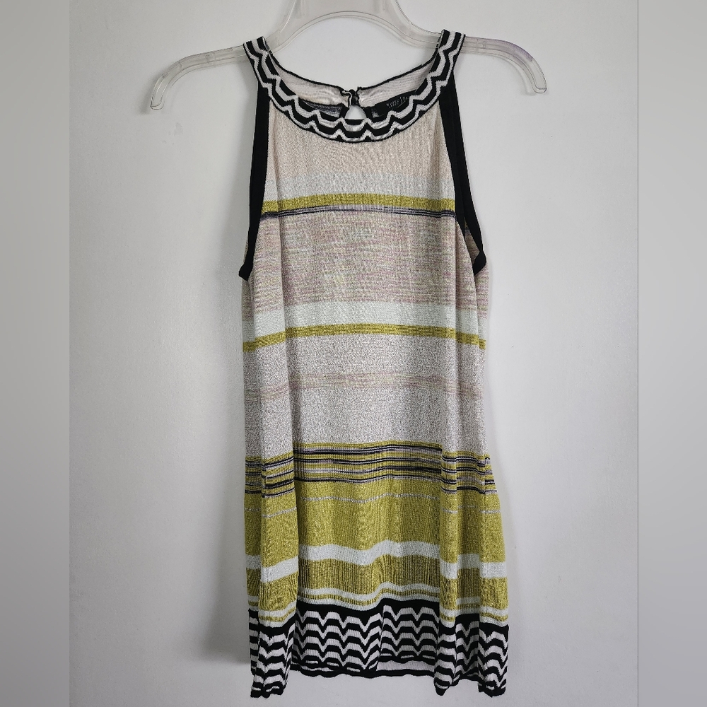 white house black market Top Sleeveless Knit Size Small